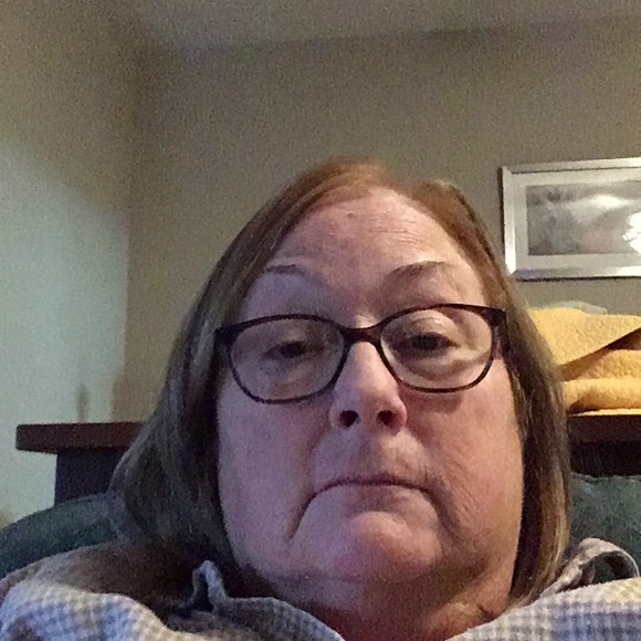 Meet your Posher, Cheryl - Picture 1 of 1